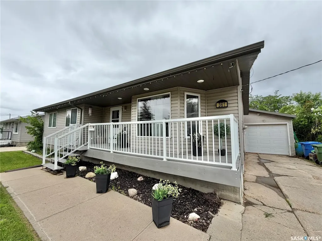 361 Fourth Avenue N Yorkton SK S3N 1B5