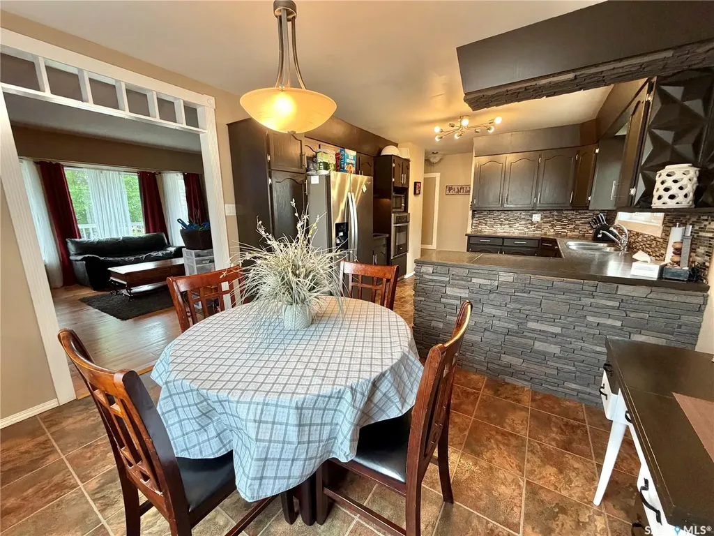 361 Fourth Avenue N Yorkton SK S3N 1B5