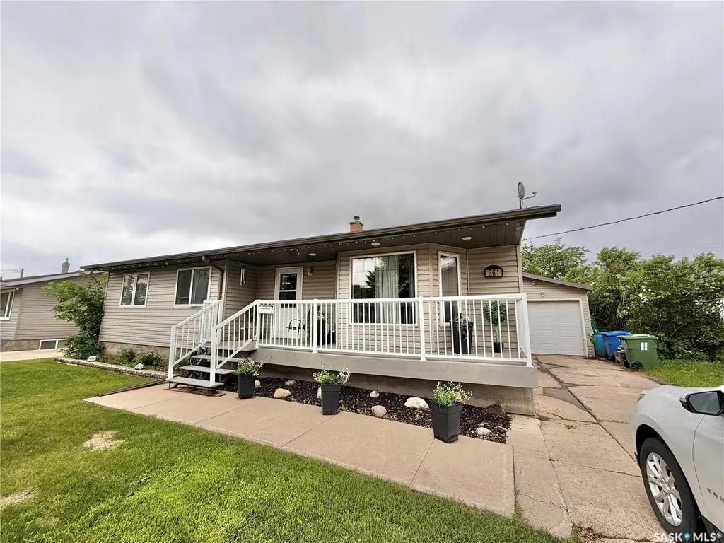 361 Fourth Avenue N Yorkton SK S3N 1B5