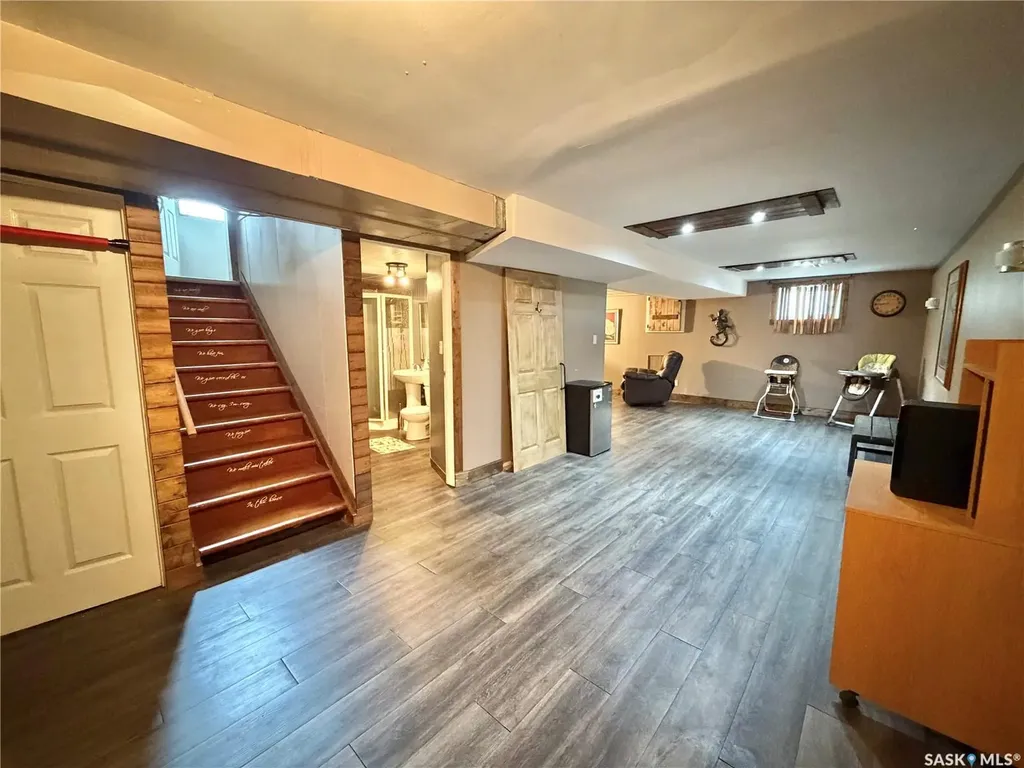 361 Fourth Avenue N Yorkton SK S3N 1B5