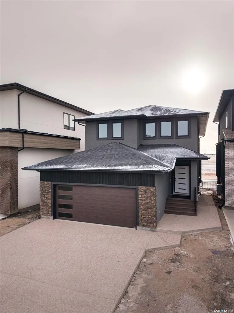3748 Gee Crescent Regina SK S4V 3P1