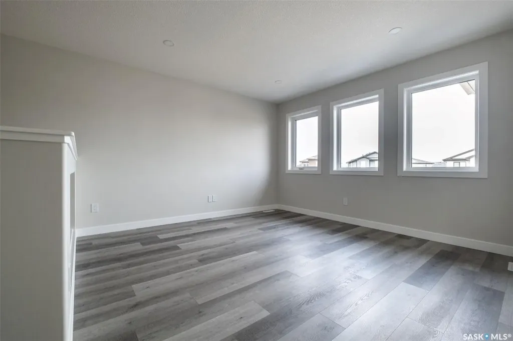 3748 Gee Crescent Regina SK S4V 3P1