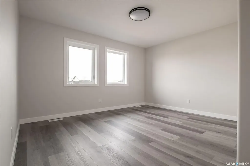 3748 Gee Crescent Regina SK S4V 3P1