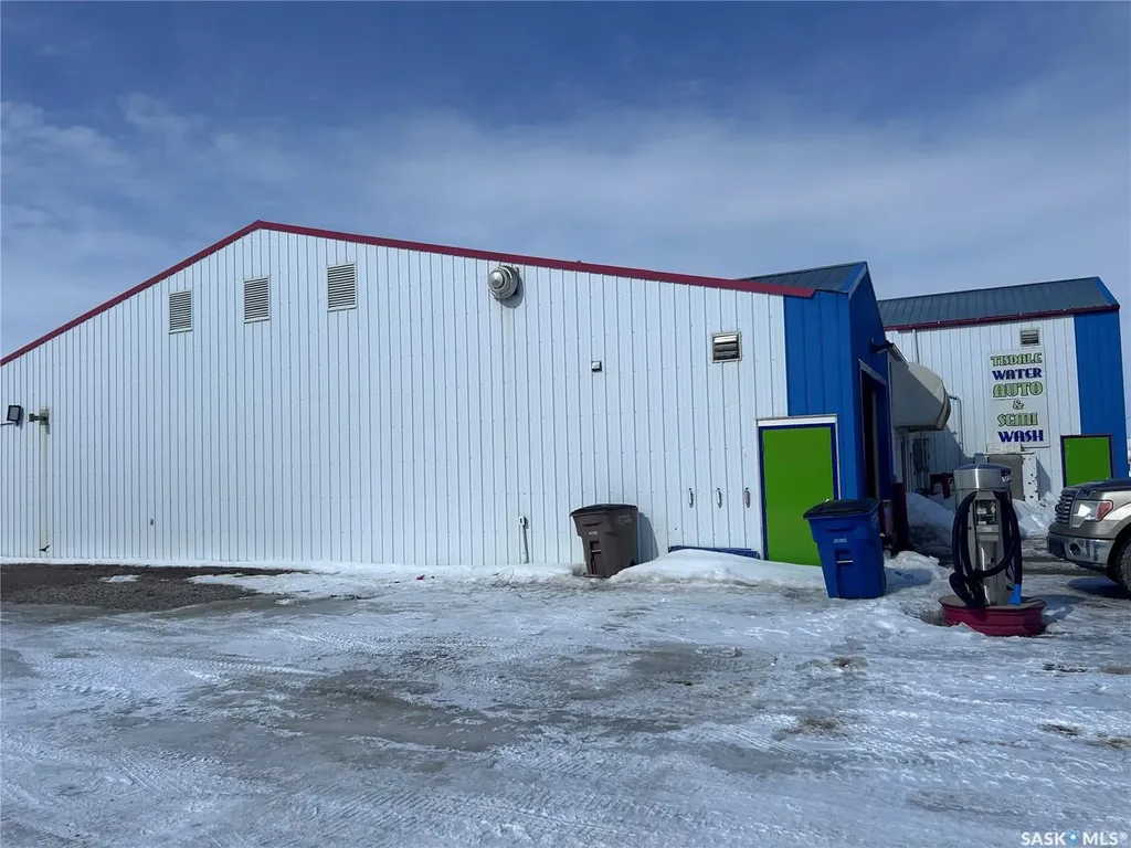353 100a Street Tisdale SK S0E 1T0