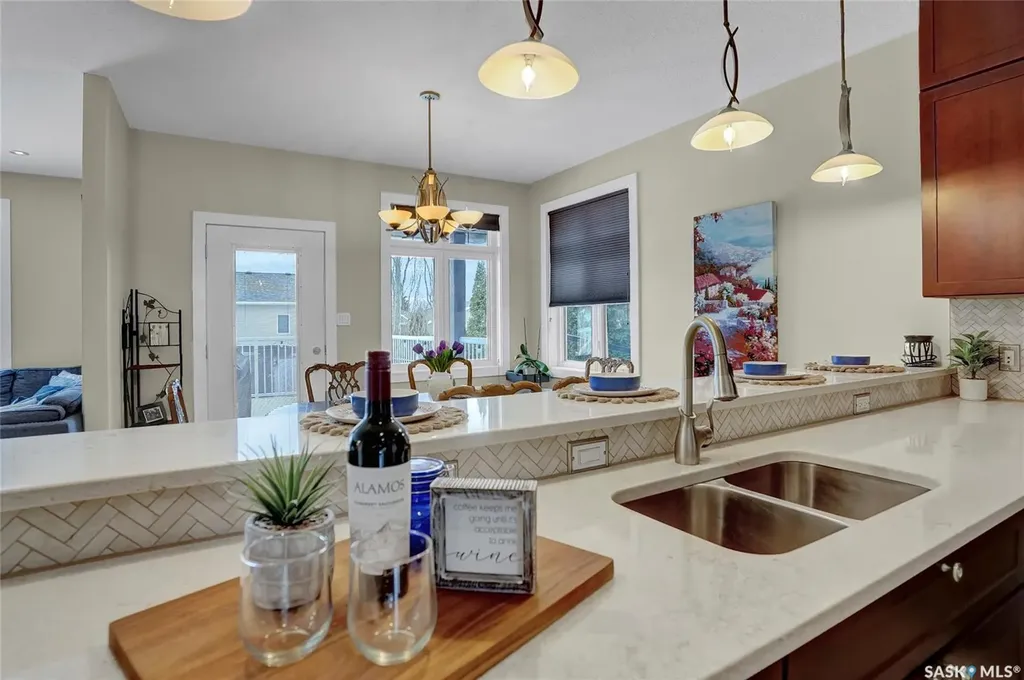 262 Blue Sage Drive Moose Jaw SK S6J 1N5