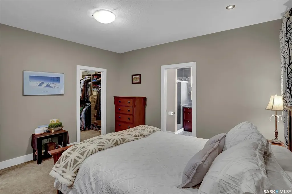 262 Blue Sage Drive Moose Jaw SK S6J 1N5