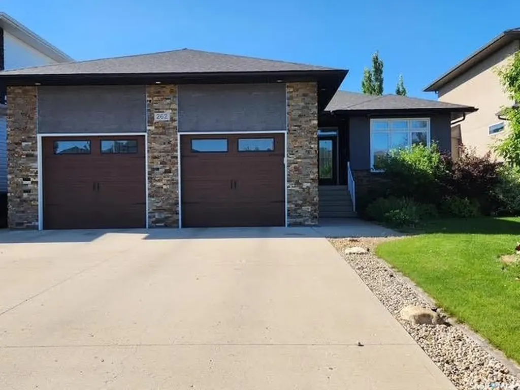 262 Blue Sage Drive Moose Jaw SK S6J 1N5