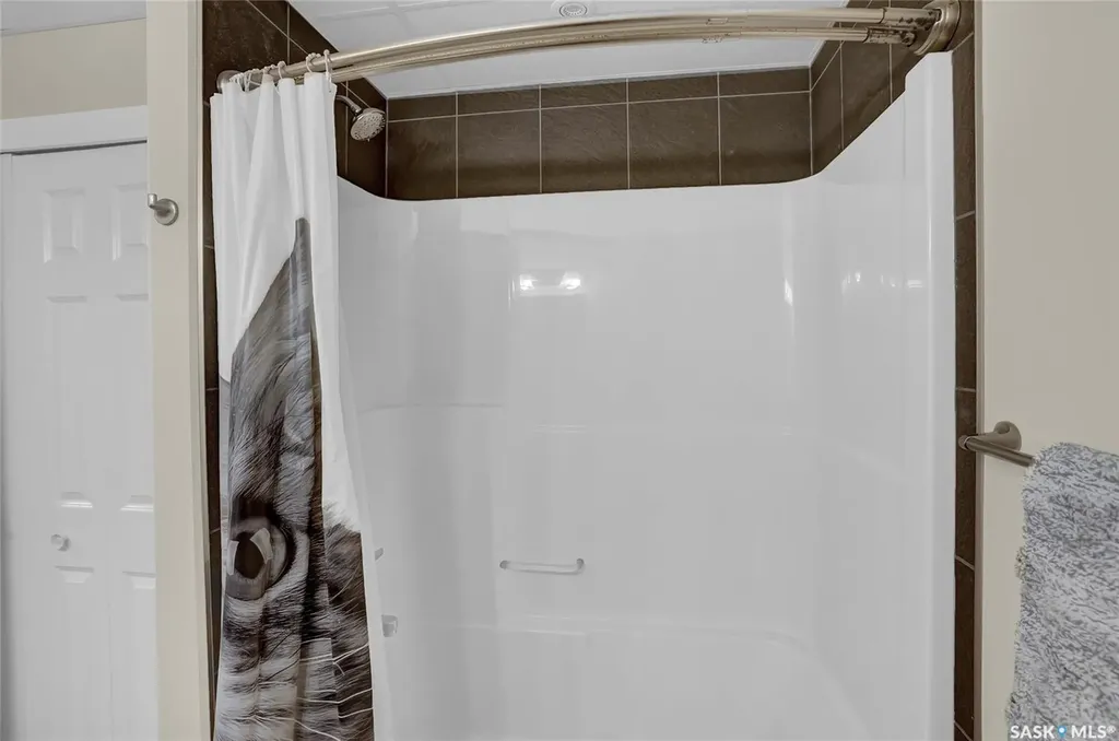 262 Blue Sage Drive Moose Jaw SK S6J 1N5