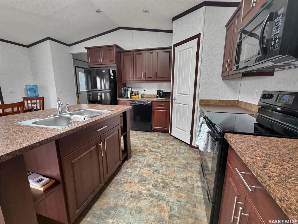 1230 Autumn Court Rocanville SK S0A 3L0