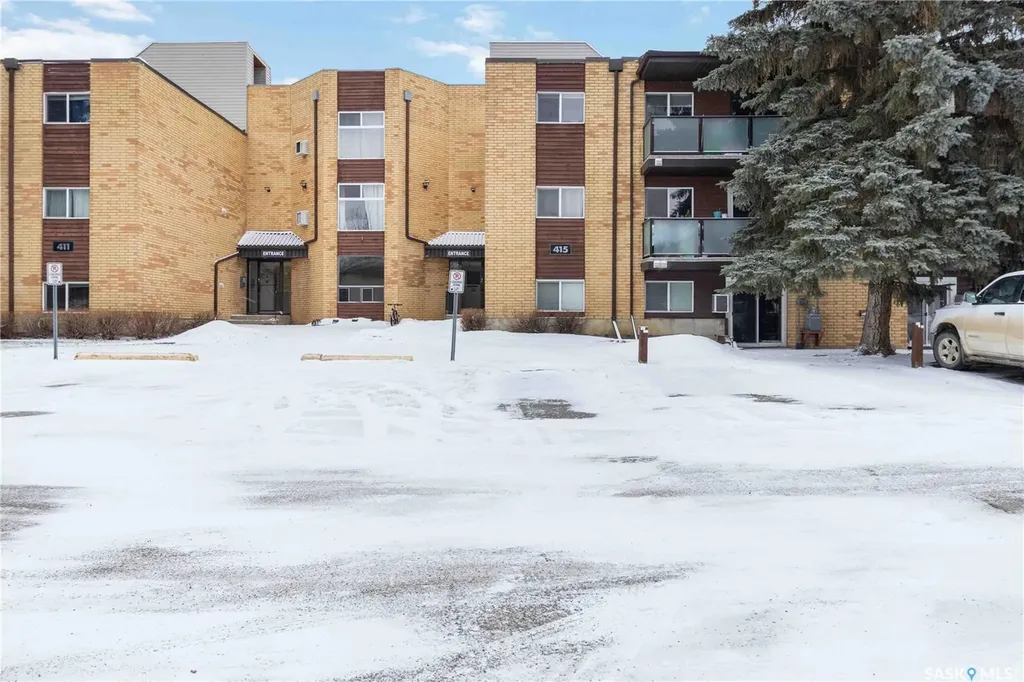 415 Tait Court Saskatoon SK S7H 5L3