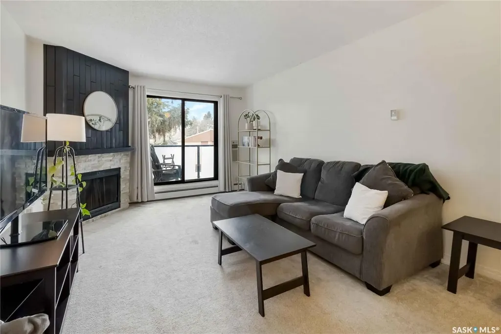 415 Tait Court Saskatoon SK S7H 5L3