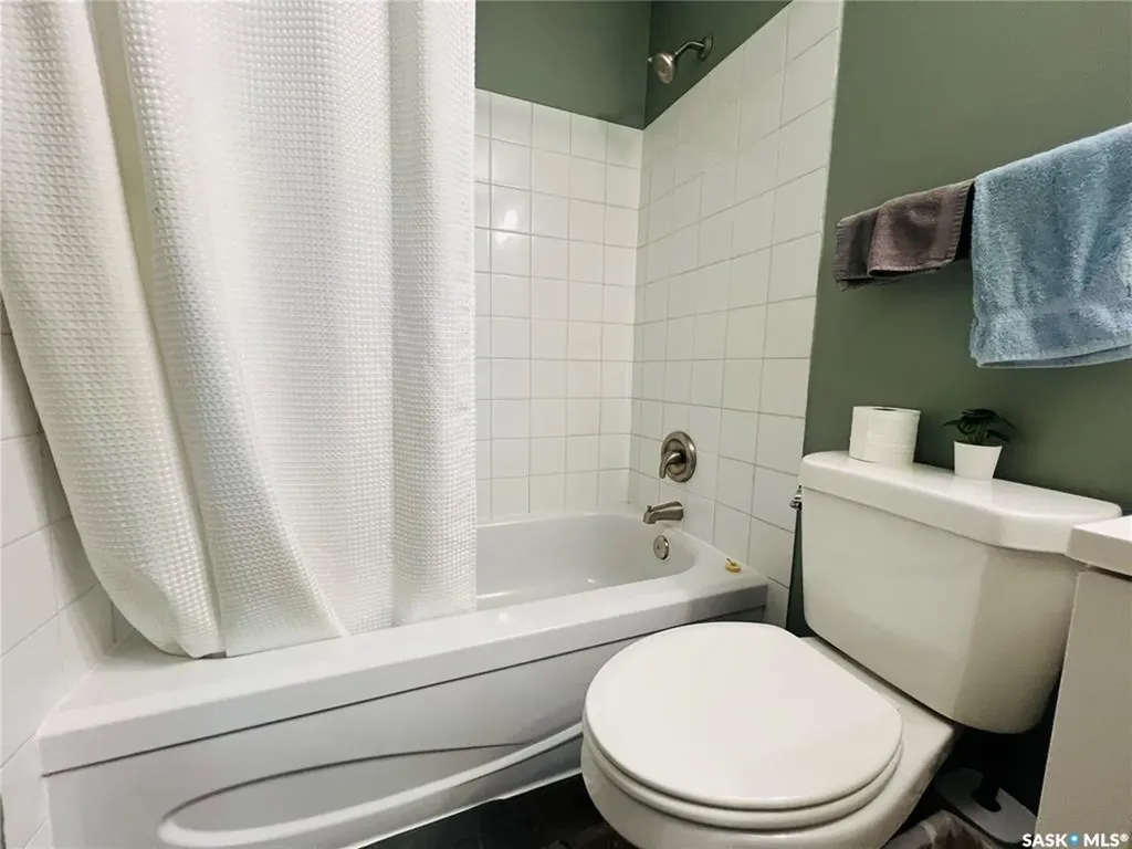 1140 9th Avenue NE Swift Current SK S9H 2S9