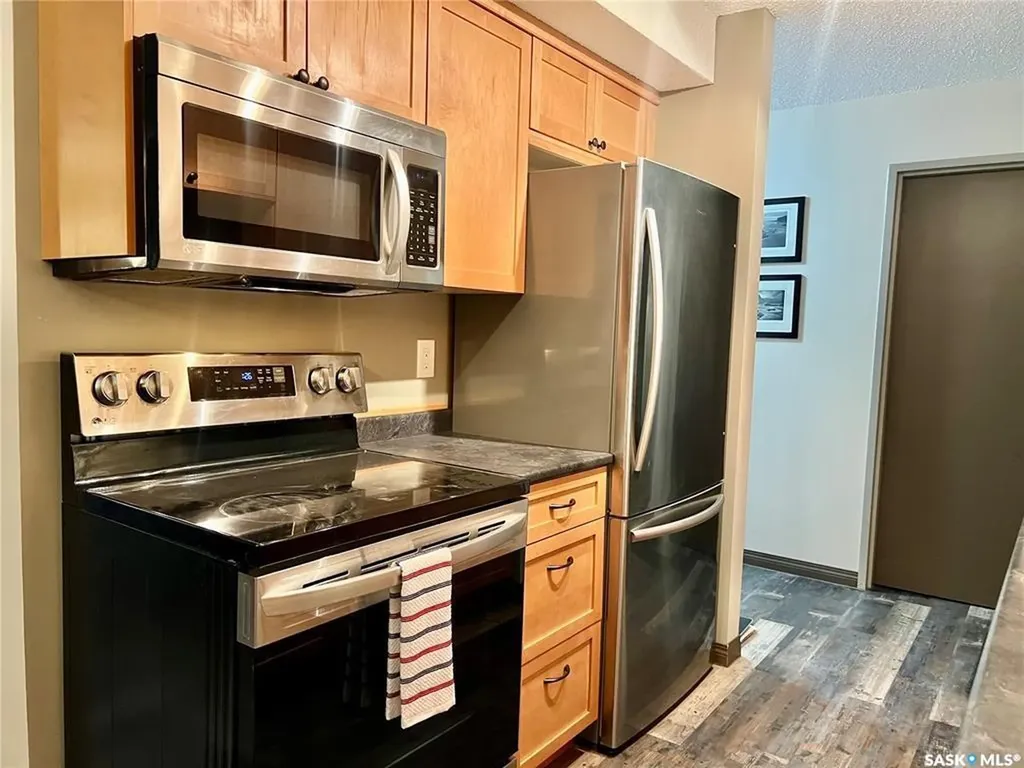 1140 9th Avenue NE Swift Current SK S9H 2S9