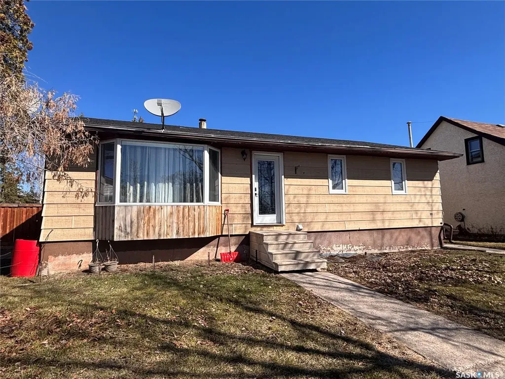 619 2nd Avenue N Alsask SK S0L 1A0