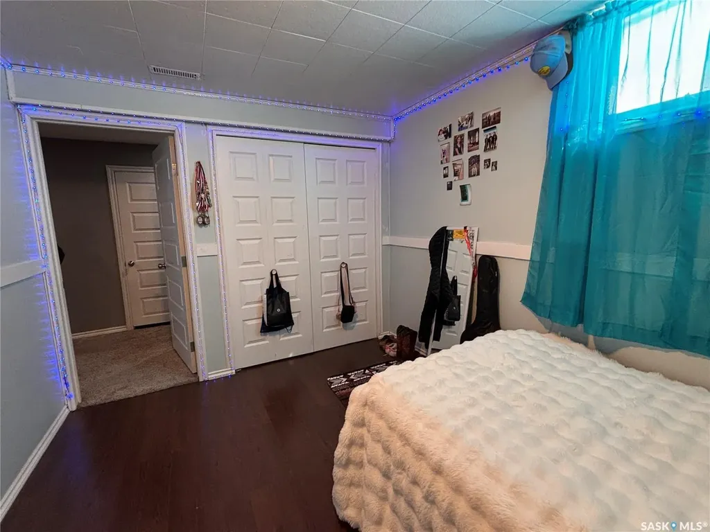619 2nd Avenue N Alsask SK S0L 1A0