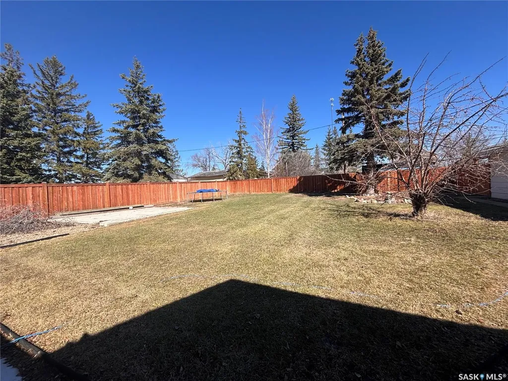 619 2nd Avenue N Alsask SK S0L 1A0