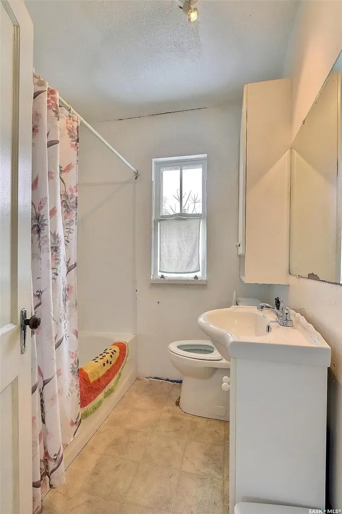 385 19th Street W Prince Albert SK S6V 4C8