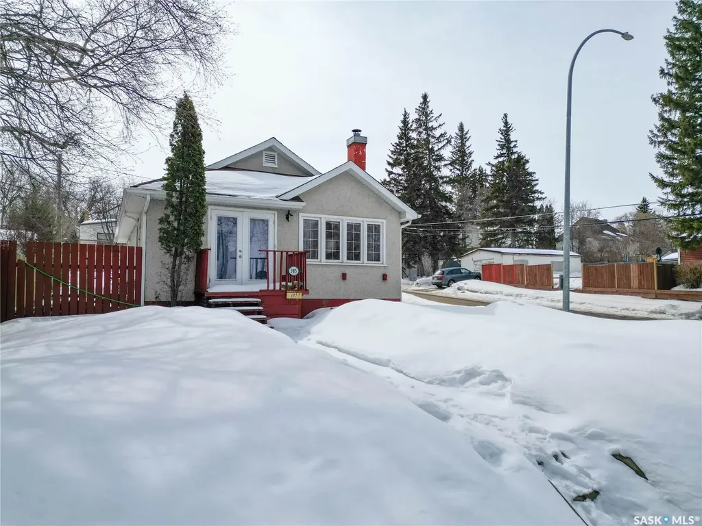 385 19th Street W Prince Albert SK S6V 4C8