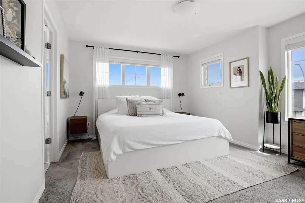 3050 Bellegarde Crescent Regina SK S4V 3W3