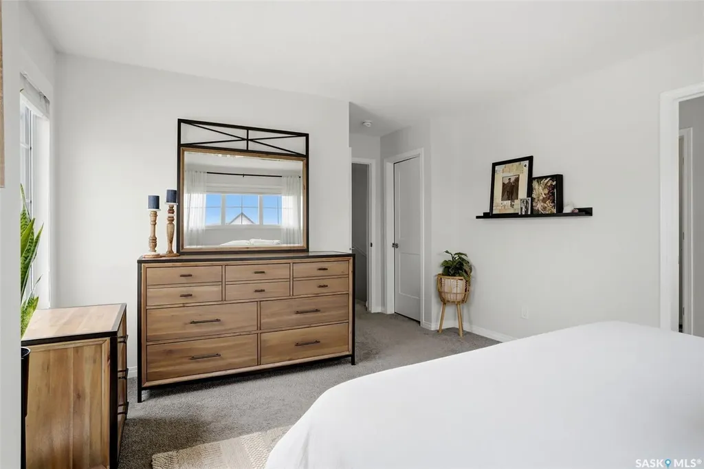 3050 Bellegarde Crescent Regina SK S4V 3W3