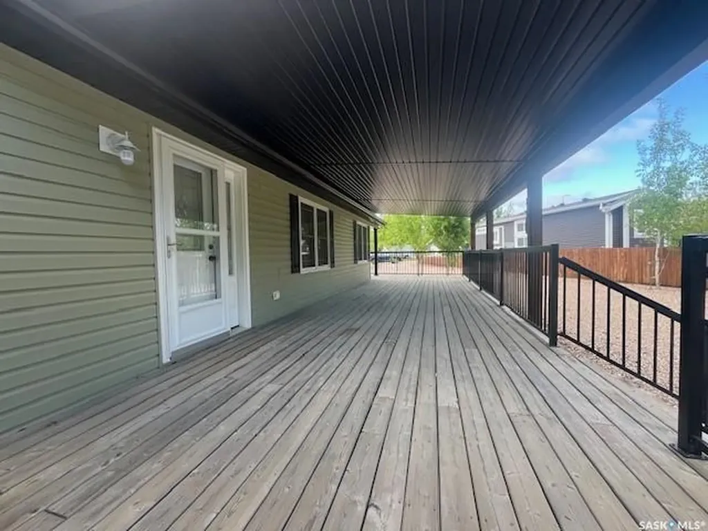1207 Oak Avenue Beaver River Rm No. 622 SK S0M 1A0