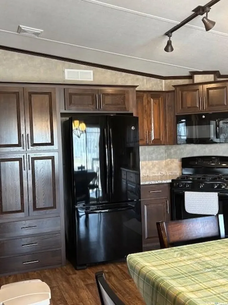 1207 Oak Avenue Beaver River Rm No. 622 SK S0M 1A0