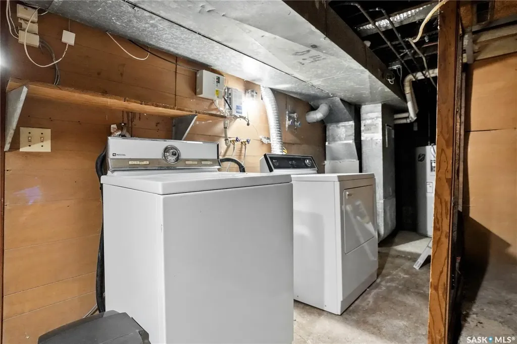735 Wascana Street Regina SK S4T 4H6