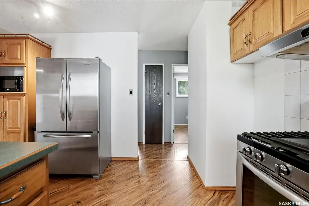 66 Nelles Street Regina SK S4X 1M4