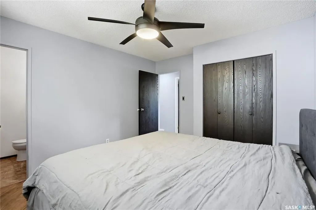 66 Nelles Street Regina SK S4X 1M4