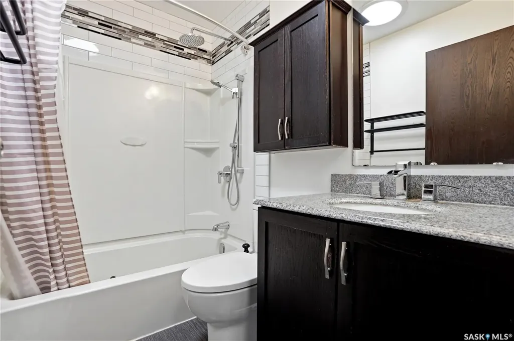 66 Nelles Street Regina SK S4X 1M4