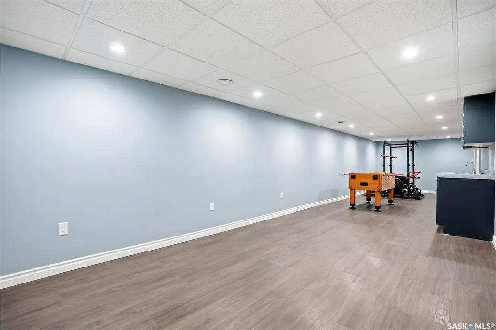 66 Nelles Street Regina SK S4X 1M4