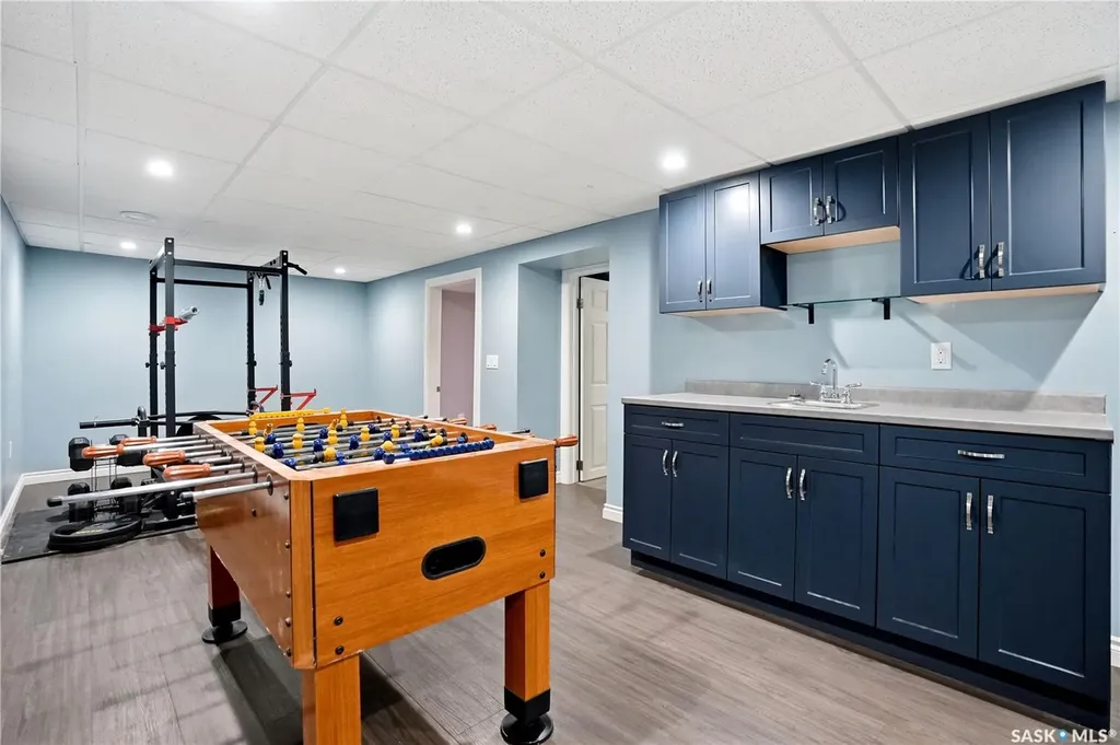 66 Nelles Street Regina SK S4X 1M4
