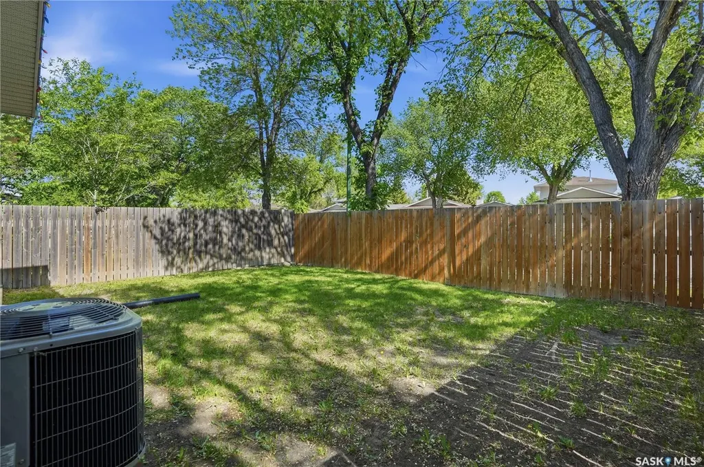 66 Nelles Street Regina SK S4X 1M4