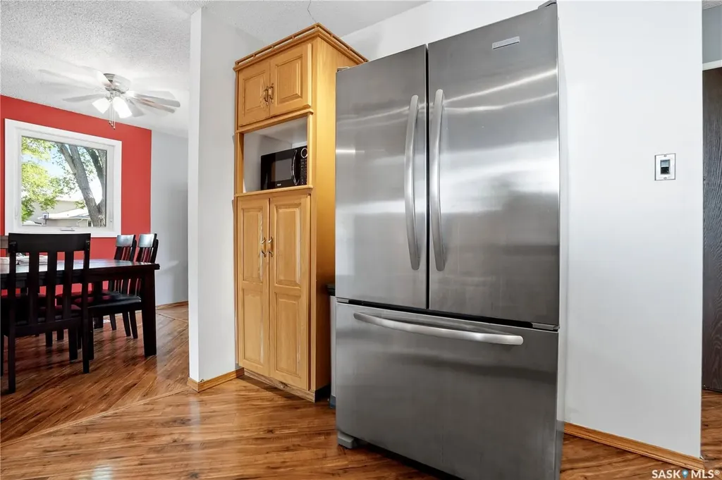 66 Nelles Street Regina SK S4X 1M4