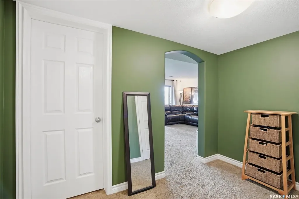 222 Parkview Cove Osler SK S0K 3A0