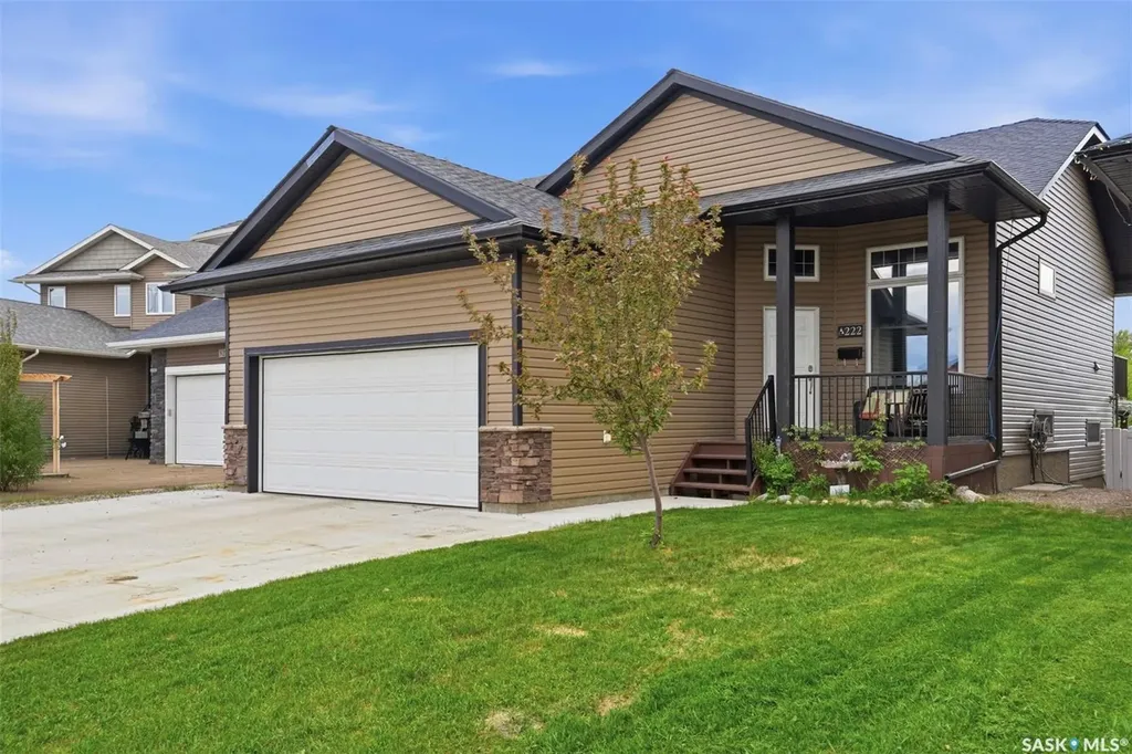 222 Parkview Cove Osler SK S0K 3A0