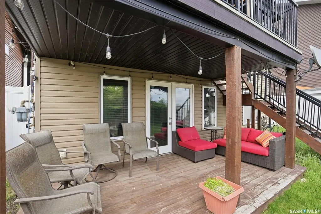 222 Parkview Cove Osler SK S0K 3A0