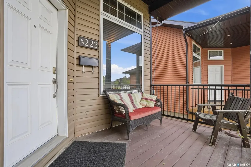 222 Parkview Cove Osler SK S0K 3A0