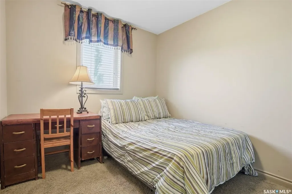 222 Parkview Cove Osler SK S0K 3A0