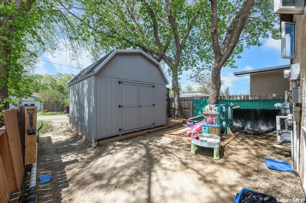 440 Lorne Street Regina SK S4R 2J4