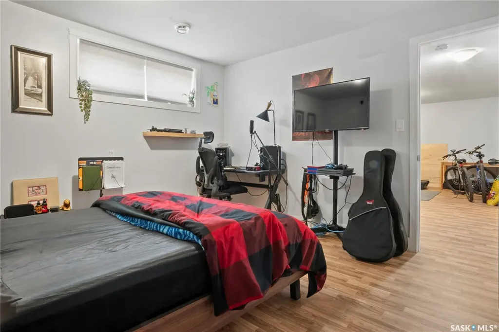 5449 Jim Cairns Boulevard Regina SK S4W 0G1