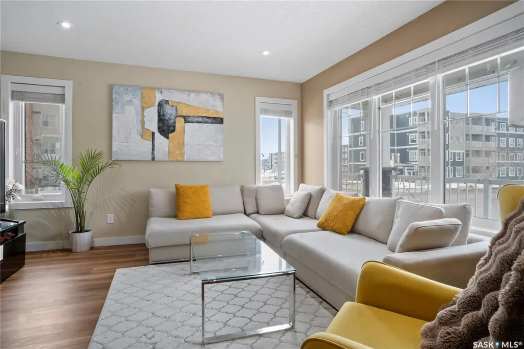 5449 Jim Cairns Boulevard Regina SK S4W 0G1