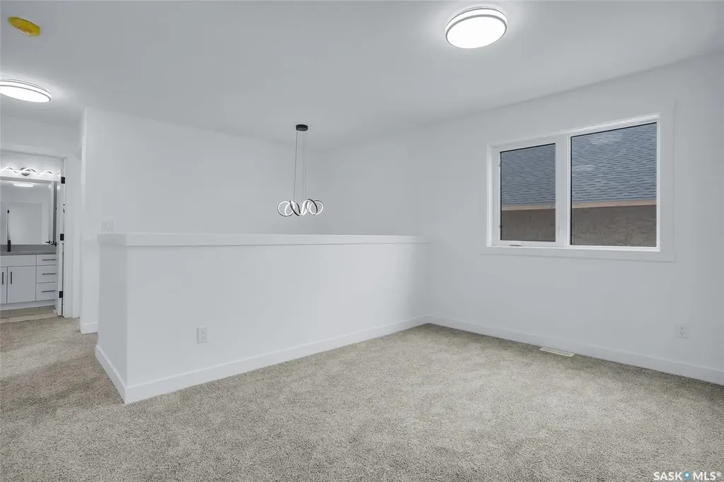 419 Nazarali Manor Saskatoon SK S7V 1X5