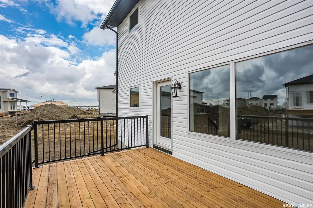 419 Nazarali Manor Saskatoon SK S7V 1X5