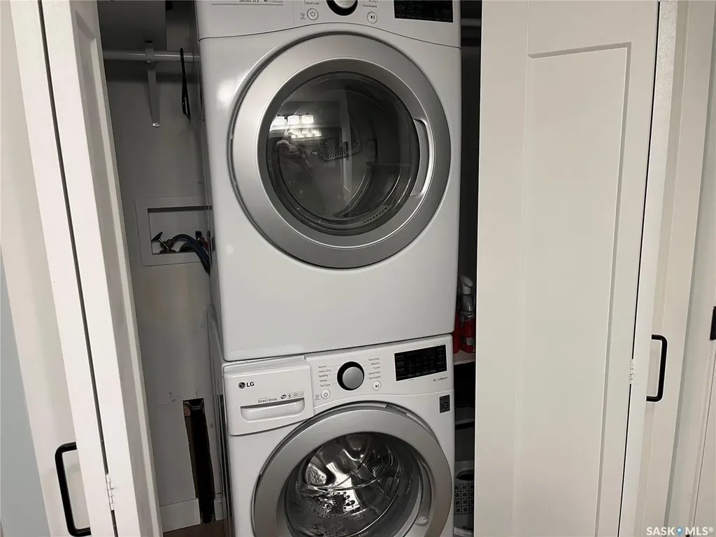 11 Plainsview Drive Regina SK S4S 6J2