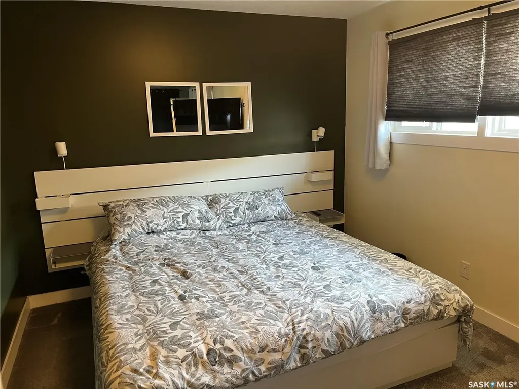 11 Plainsview Drive Regina SK S4S 6J2