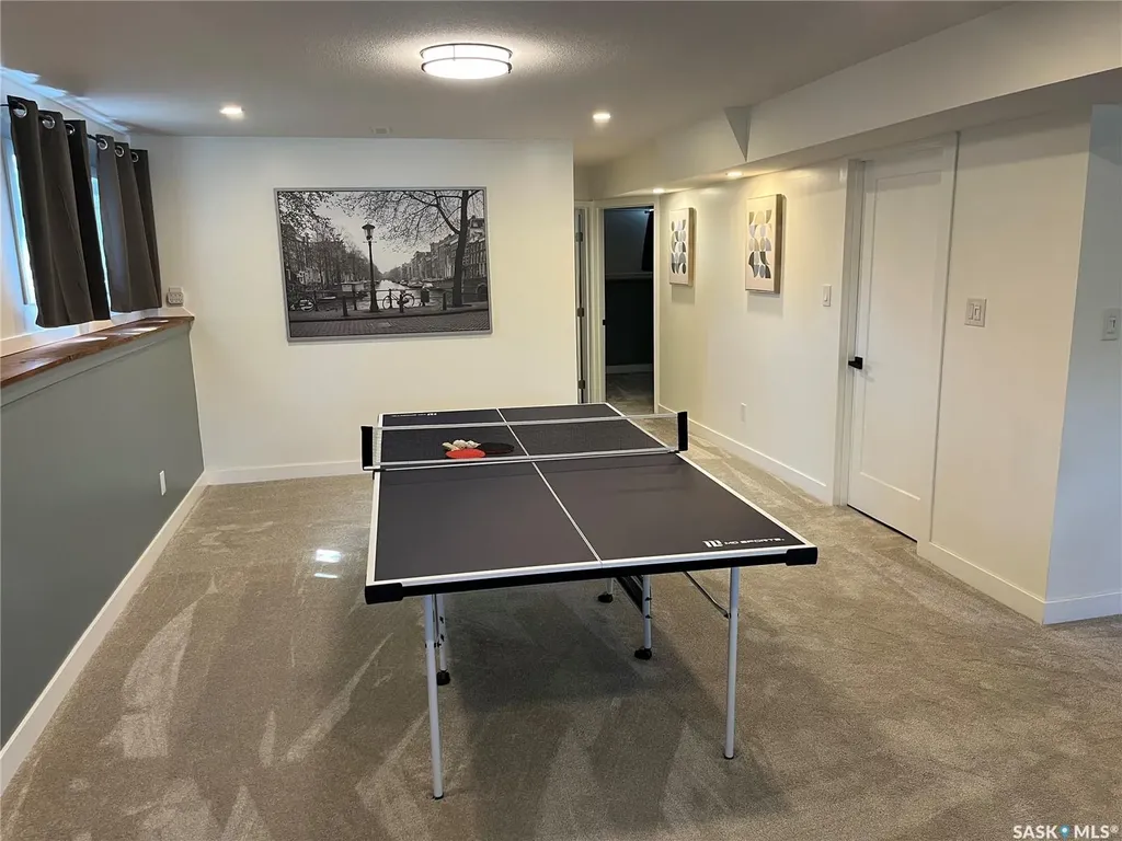 11 Plainsview Drive Regina SK S4S 6J2