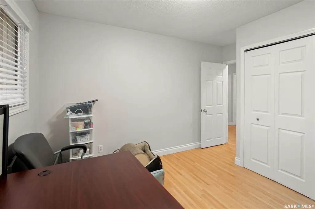 17 Anderson Avenue Regina SK S4S 4R3