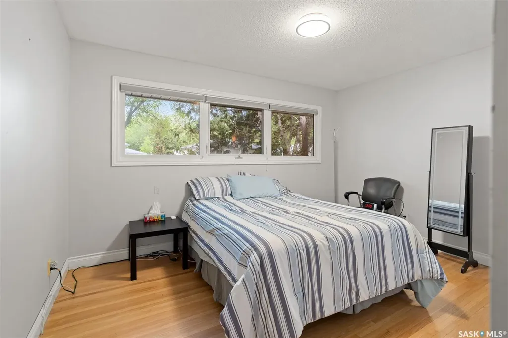 17 Anderson Avenue Regina SK S4S 4R3