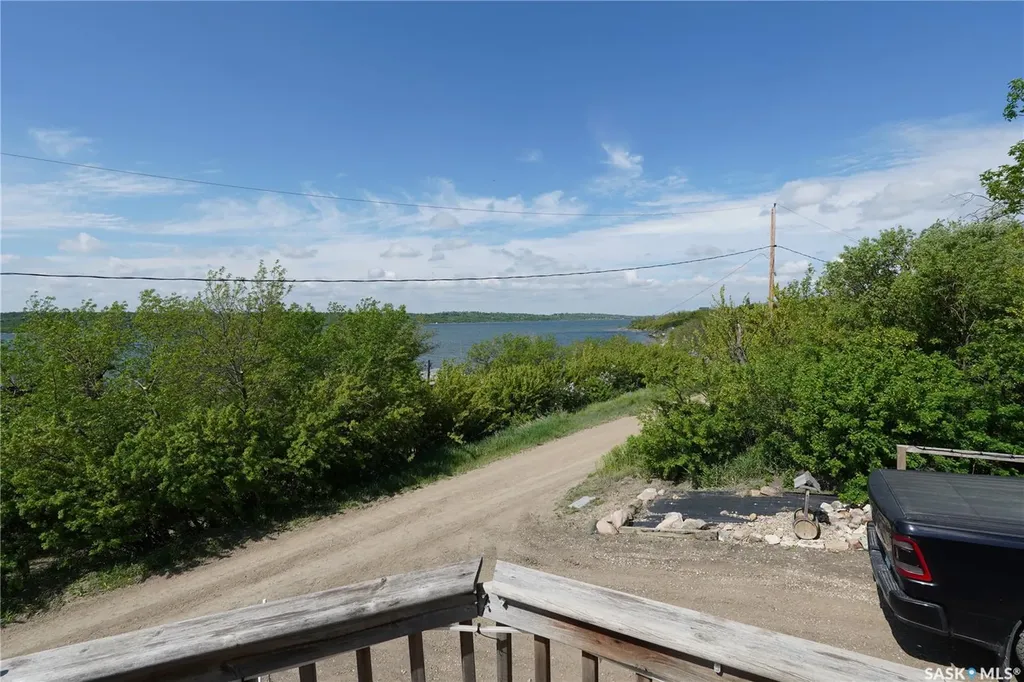 504 Lakeview Crescent Saskatchewan Beach SK S0K 4L0